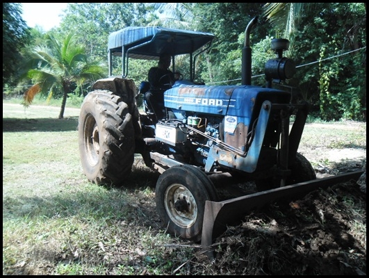 รถไถฟอร์ด 6600 สภาพสวยๆ อุปกรณ์ 4 ชุด