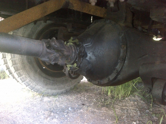 ขายรถ Mitsubishi เครื่อง 6D14 เพลาเดียว ขายรถ Mitsubishi เครื่อง 6D14 เพลาเดียว