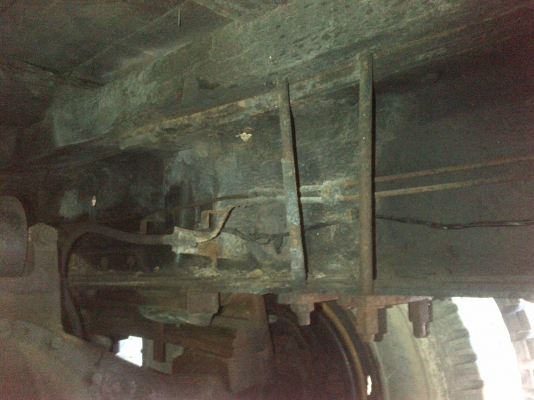 ขายรถ Mitsubishi เครื่อง 6D14 เพลาเดียว ขายรถ Mitsubishi เครื่อง 6D14 เพลาเดียว