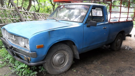 ช้างเหยียบ datsun 620 เกียร์คอ ไฟนอน กะจังหน้าแว่น