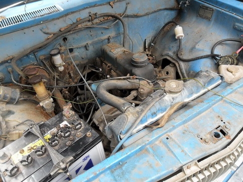 ช้างเหยียบ datsun 620 เกียร์คอ ไฟนอน กะจังหน้าแว่น