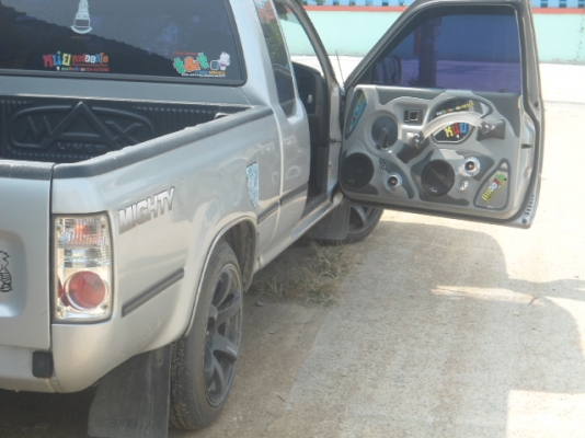 ขายไมตี้ พร้อมเเมค17เครื่องเสียงชุดใหญ่ ขายไมตี้ พร้อมเเมค17เครื่องเสียงชุดใหญ่