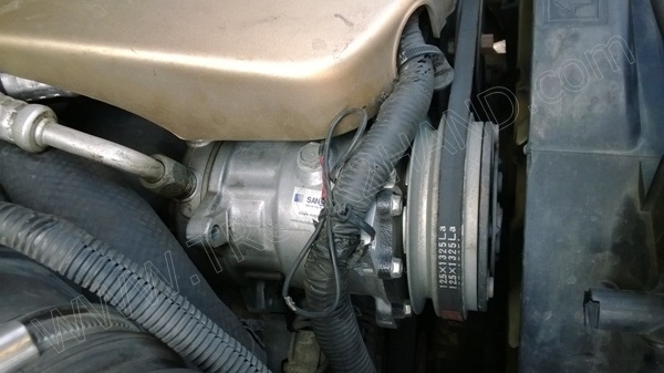 รถปิ๊กอัพ ตู้เย็น ยี่ห้อ ISUZU รถปิ๊กอัพ ตู้เย็น ยี่ห้อ ISUZU