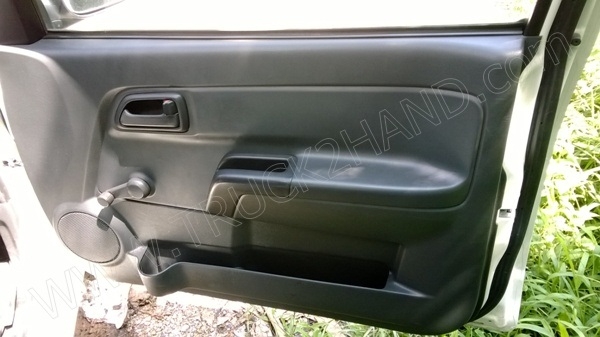 รถปิ๊กอัพ ตู้เย็น ยี่ห้อ ISUZU รถปิ๊กอัพ ตู้เย็น ยี่ห้อ ISUZU