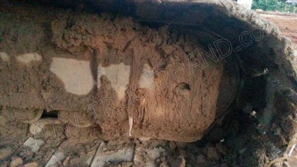 รถแบคโฮ ยี่ห้อ KOMATSU PC200-8