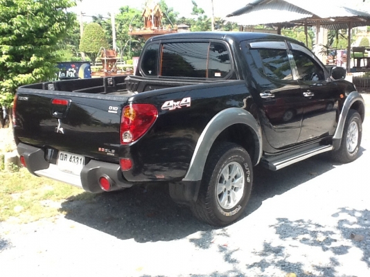 ขายถูกTRITON 3.2 4wd รุ่นท๊อปสุดGLS limitedรถสวยวิ่งน้อยมือเดียวออกห้าง