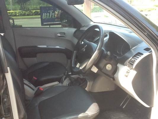 ขายถูกTRITON 3.2 4wd รุ่นท๊อปสุดGLS limitedรถสวยวิ่งน้อยมือเดียวออกห้าง