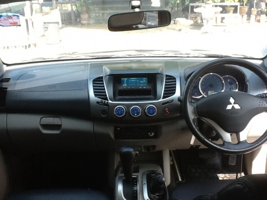 ขายถูกTRITON 3.2 4wd รุ่นท๊อปสุดGLS limitedรถสวยวิ่งน้อยมือเดียวออกห้าง