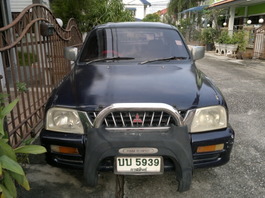 ขายถูกๆ สตาร์ด้าแคป เครื่อง 2.8 cc. เกียร์ธรรดา เพาเวอร์ กระจกไฟฟ้า ขายถูกๆเอาไปใช้กัน