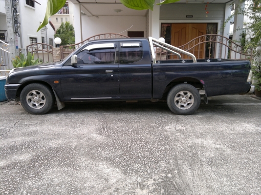 ขายถูกๆ สตาร์ด้าแคป เครื่อง 2.8 cc. เกียร์ธรรดา เพาเวอร์ กระจกไฟฟ้า ขายถูกๆเอาไปใช้กัน ขายถูกๆ สตาร์ด้าแคป เครื่อง 2.8 cc. เกียร์ธรรดา เพาเวอร์ กระจกไฟฟ้า ขายถูกๆเอาไปใช้กัน