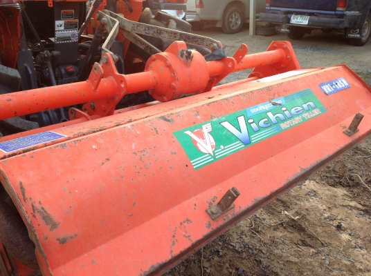 ปัญญาแทรคเตอร์มาแล้ว.ครับ คูโบต้า L4508 DI ทำงานเพียง 1354 ชม. พร้อม ใบมีดตราช้าง , โรตาลี่ วิเชียร VRT-185H ยางหน้าใหม่ เล่มทะเบียนพร้อม