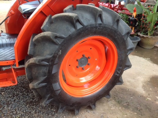 ปัญญาแทรคเตอร์มาแล้ว.ครับ คูโบต้า L4508 DI ทำงานเพียง 1354 ชม. พร้อม ใบมีดตราช้าง , โรตาลี่ วิเชียร VRT-185H ยางหน้าใหม่ เล่มทะเบียนพร้อม