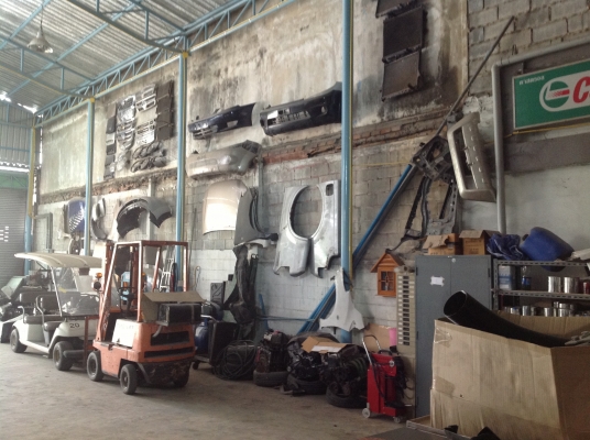 ขายเหมาอะไหล่รถยนต์เก่าหลายรายการ