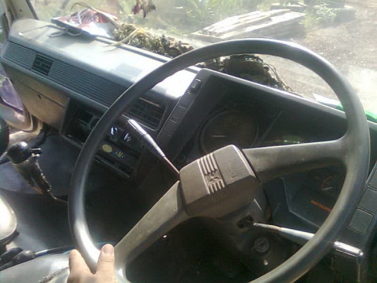 ขายไอ้หลงโบว์ TF-7077สองเพลาดั้ม ปี41 รถบ้านเดิมๆสภาพพร้อมใช้ครับ