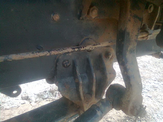 ขายไอ้หลงโบว์ TF-7077สองเพลาดั้ม ปี41 รถบ้านเดิมๆสภาพพร้อมใช้ครับ