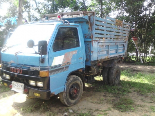 ขายหกล้ออีซุNKR