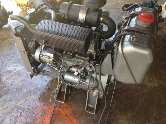 ขายเครื่องยันม่าร์เก่าญี่ปุ่น 3 สูบ รุ่น 3TN78 ปั้มโซล่าใหญ่ หัวฉีดไดเร็คอินเจ็คชั่น ขนาด 26 แรงม้า สภาพสวยอุปกรณ์เพียบ