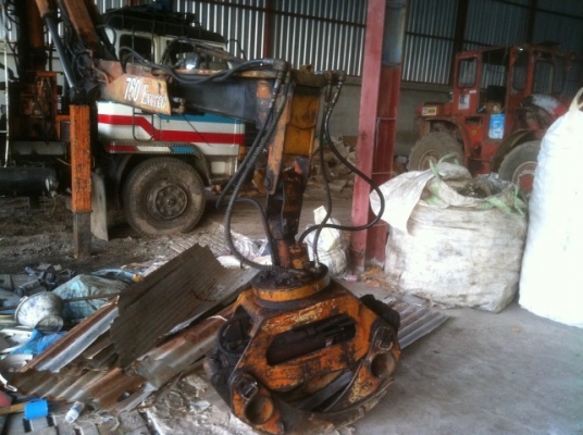 รถตักสภาพดี