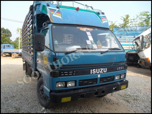ขายด่วน รถบรรทุก 6 ล้อ ISUZU NPR59P 115 แรง กระบะ 5M คอกสูง รถสวย พร้อมใช้งานราคาสุดคุ้ม