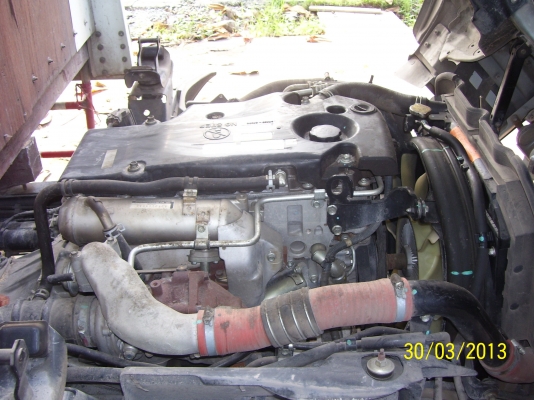 ขายเครื่องยนต์ 4่่jj ในรถ6ล้อ isuzu nmr 130