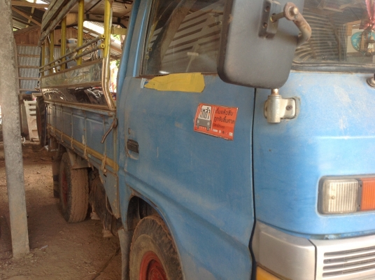 ขายรถเก่าสภาพใช้งานได้ดี ขายรถเก่าสภาพใช้งานได้ดี