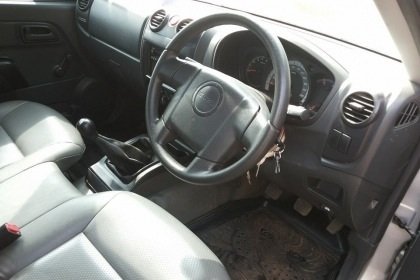 ISUZU D-MAX SPARK EX Ddi i -TEQ 2.5 MT ปี 53 รุ่น SUPER TITANIUM รถสวยจัดเดิมบางทั้งคันพร้อมใช้งาน เครื่องแห้งแรงดี ภายในเก๋งคอนโซลสวยครบ CD แอร์เย็น พวงมาลัยเพาเวอร์ กระบะปูพื้นยางลายเนอร์ครบพร้อม ช่วงล่างแน่นหนึบ ยางสภาพดี 70\% พร้อมใช้งาน เอกสารทะเบียนค ISUZU D-MAX SPARK EX Ddi i -TEQ 2.5 MT ปี 53 รุ่น SUPER TITANIUM รถสวยจัดเดิมบางทั้งคันพร้อมใช้งาน เครื่องแห้งแรงดี ภายในเก๋งคอนโซลสวยครบ CD แอร์เย็น พวงมาลัยเพาเวอร์ กระบะปูพื้นยางลายเนอร์ครบพร้อม ช่วงล่างแน่นหนึบ ยางสภาพดี 70\% พร้อมใช้งาน เอกสารทะเบียนค