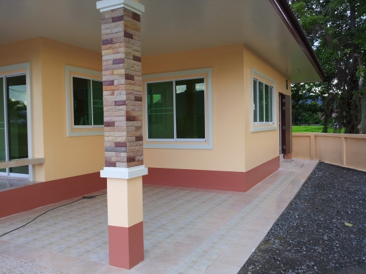 ขายบ้านพร้อมที่ดิน อ.สันกำแพง จ.เชียงใหม่  ราคา1650000บาท ต่อรองกันเองนะครับ