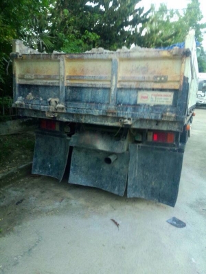 รถอีซูซุ 6 ล้อดั้ม NPR 130 แรงม้า ปี 51 ( รถวิ่ง 12x,xxx กม. ) สนใจติดต่อ 081 - 6079515 รถอีซูซุ 6 ล้อดั้ม NPR 130 แรงม้า ปี 51 ( รถวิ่ง 12x,xxx กม. ) สนใจติดต่อ 081 - 6079515