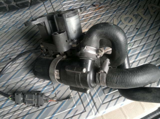 ---- ขาย ---- ปั้มลม 12V และ ถังลม เก่าญี่ปุ่น