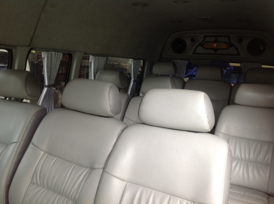 ขายถูก TOYOTA COMMUTOR NGV  หลังคาสูง ออกมา ม.ค/2553 ขายสด พร้อมโอนครับ