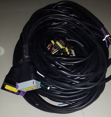 ขายไดชาร์ตกระแสูง 350 แอมป์ 12 โวล์ทของใหม่ Made in USA ขายไดชาร์ตกระแสูง 350 แอมป์ 12 โวล์ทของใหม่ Made in USA