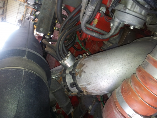 ขายไดชาร์ตกระแสูง 350 แอมป์ 12 โวล์ทของใหม่ Made in USA ขายไดชาร์ตกระแสูง 350 แอมป์ 12 โวล์ทของใหม่ Made in USA