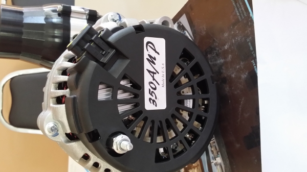 ขายไดชาร์ตกระแสูง 350 แอมป์ 12 โวล์ทของใหม่ Made in USA ขายไดชาร์ตกระแสูง 350 แอมป์ 12 โวล์ทของใหม่ Made in USA