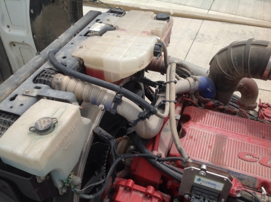 ขายไดชาร์ตกระแสูง 350 แอมป์ 12 โวล์ทของใหม่ Made in USA ขายไดชาร์ตกระแสูง 350 แอมป์ 12 โวล์ทของใหม่ Made in USA