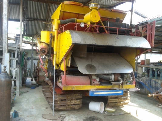 ขายรถเกี่ยวข้าวเกษตรพัฒนา ไอ้หนุ่มไวไฟ 210เทอร์โบ