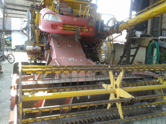 ขายรถเกี่ยวข้าวเกษตรพัฒนา ไอ้หนุ่มไวไฟ 210เทอร์โบ