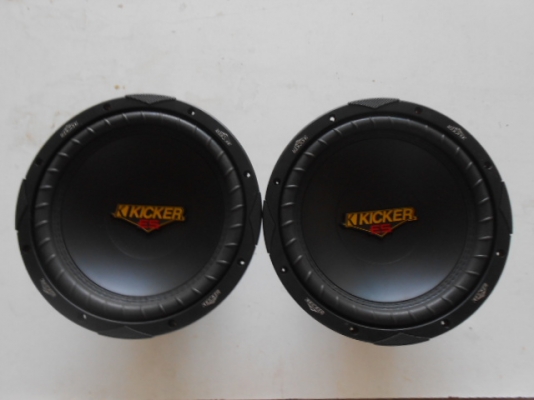 ลำโพง 10 นิ้ว KICKER E5