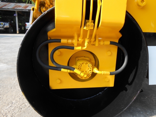 ขายรถบด AIRMAN  DTV213 ขนาด 2.ตัน ระบบสั่นสะเทือน เก่านอกปรับสภาพแล้วพร้อมใช้