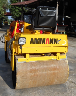 ขายรถบด AIRMAN  DTV213 ขนาด 2.ตัน ระบบสั่นสะเทือน เก่านอกปรับสภาพแล้วพร้อมใช้