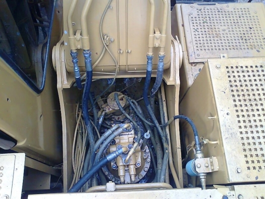 รถแบคโฮ CAT 320B ช่วงล่าง สวยมาก เต็ม100\% ระบบไฟฟ้าครบ แรงขุดดี ทำงานไว ประหยัดน้ำมัน