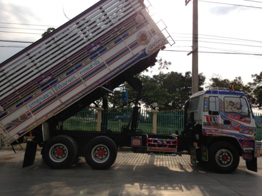 ขาย!! รถสิบล้อ 2 เพลา ISUZU DECA เครื่อง 6HH-1 turbo inter