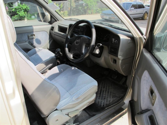 ขาย Isuzu Dragon slx2.5 ปี2000 สีบรอนซ์ทอง ขาย Isuzu Dragon slx2.5 ปี2000 สีบรอนซ์ทอง