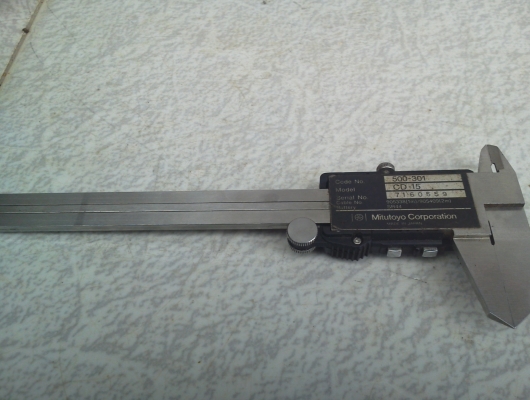 เวอร์เนียดิจิตอล MItutoyo 6 นิ้ว วัดกว้าง ลึก และรูใน ได้หมด มือสองสภาพพร้อมใช้ เวอร์เนียดิจิตอล MItutoyo 6 นิ้ว วัดกว้าง ลึก และรูใน ได้หมด มือสองสภาพพร้อมใช้