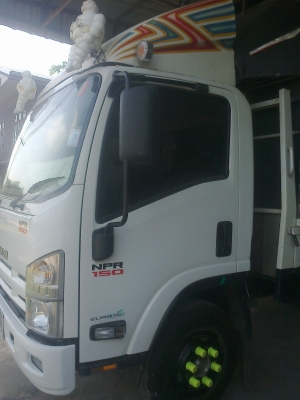 ขาย isuzu NPR 150 รถบ้านสภาพสวย ยางใหม่ 6 เส้น รถปี 2551 รถยาว 4.30เมตร