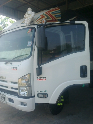 ขาย isuzu NPR 150 รถบ้านสภาพสวย ยางใหม่ 6 เส้น รถปี 2551 รถยาว 4.30เมตร