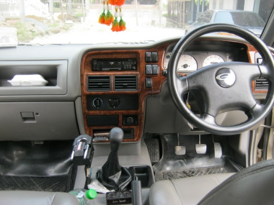 Isuzu Adventeruer โฉมสุดท้ายก่อนเป็น Dmax รถบ้าน พร้อมใช้ Isuzu Adventeruer โฉมสุดท้ายก่อนเป็น Dmax รถบ้าน พร้อมใช้