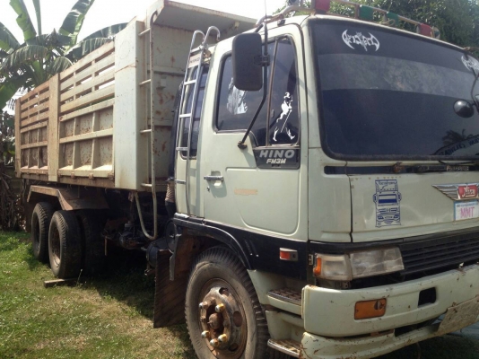 ขายสิบล้อ HINO FM3H 195 แรง  รถอยุ่หาดใหญ่