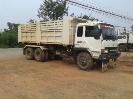 ขายรถบรรทุกสิบล้อดั๊มพ์ Mitsubishi TD เครื่อง 6D16 turbo ซีเรียล 5,977 ปี 43 ด.โคราช