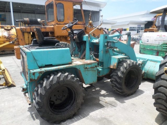 ขายรถ Mitsubishi WS 200A พร้อมใช้งาน