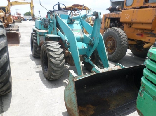 ขายรถ Mitsubishi WS 200A พร้อมใช้งาน